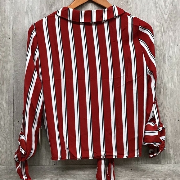 Red Striped Tie Front Button Up Adjustable BB793 - Picture 2 of 8